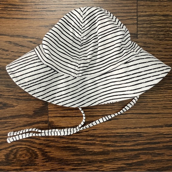 Organic Baby Summer Hat 6M - Picture 2 of 3